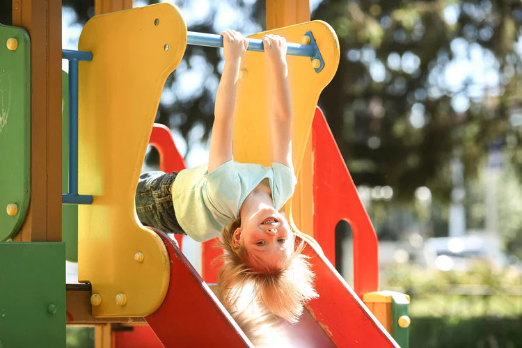 Les Bienfaits des Jeux en Plein Air pour les Enfants